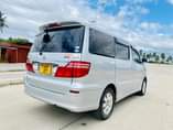 A picture of TOYOTA ALPHARD