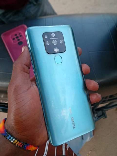 tecno camon