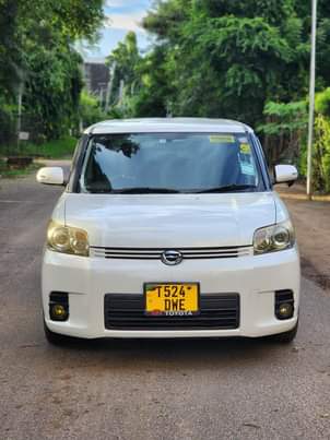 A picture of Toyota rumion 2010