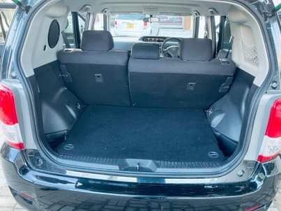 A picture of Toyota Rumion
