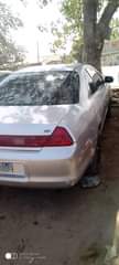 A picture of Very clean honda accord 2 doors with full AC