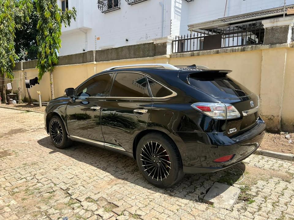 A picture of RX350 Lexus