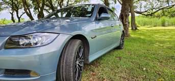 bmw 320i