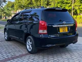 A picture of TOYOTA WISH