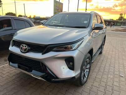 used toyota fortuner
