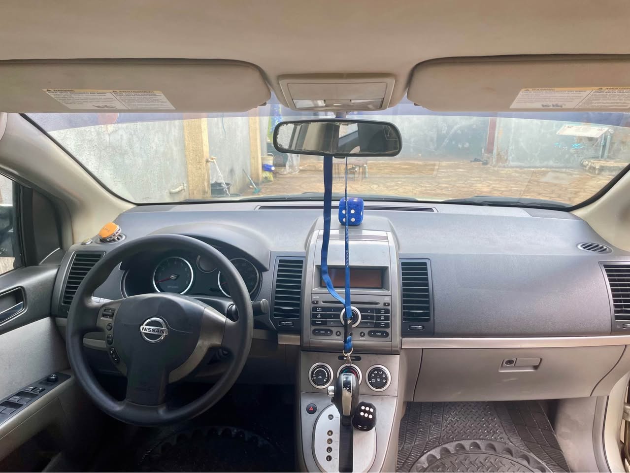 A picture of Nissan Sentra 2007