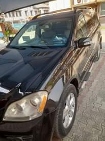 A picture of 2007 GL450 Mercedes Benz