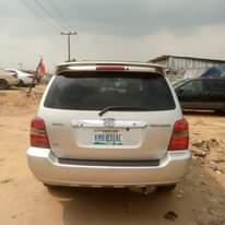 A picture of Clean Toyota Highlander 2004 Going for an affordable price Going