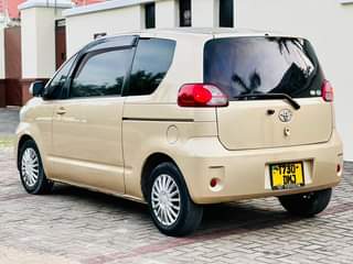 A picture of TOYOTA PORTE