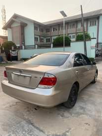 A picture of 2004 Toyota Camry
