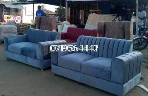 A picture of Jipatie sofa bei nafuu kabisa