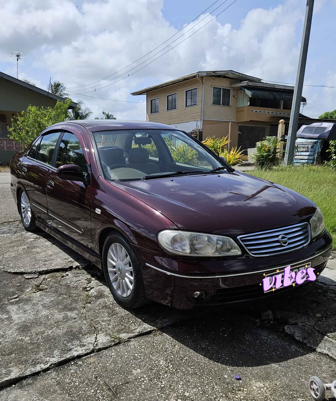 nissan almera