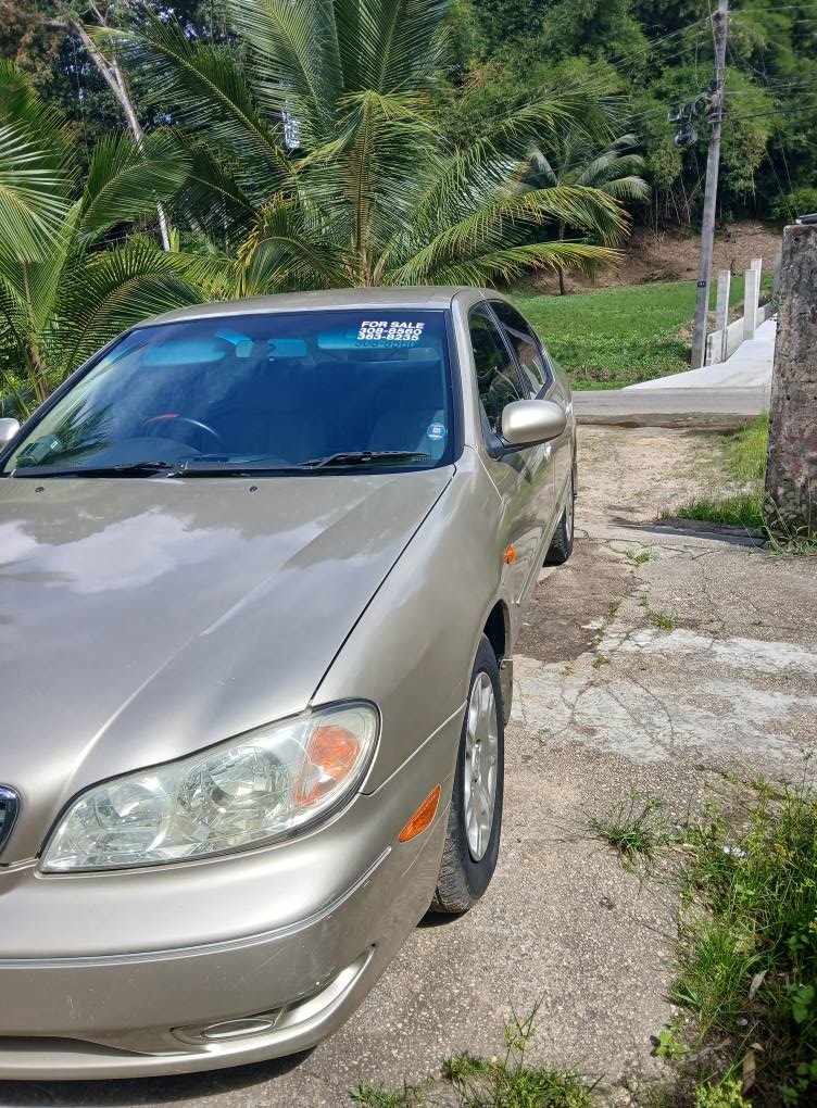 nissan a33