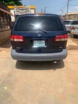 A picture of Clean Register Toyota Sienna