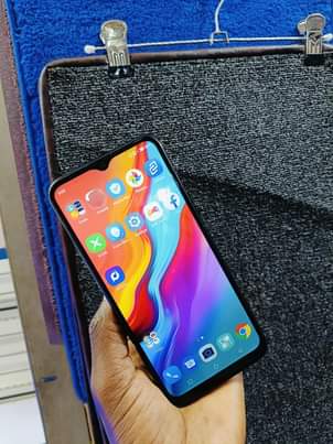 A picture of Infinix hot8 lite 32GB