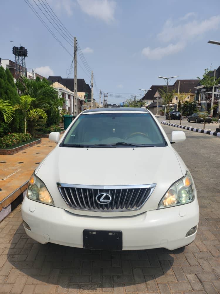 A picture of Lexus rx350 2009 Foreign used TOKUNBO ACCIDENT FREE DECEMBER IMPORT