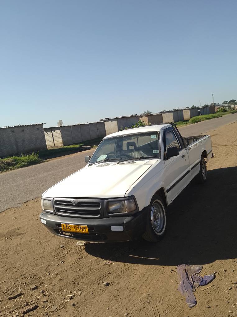 classifieds/cars mazda
