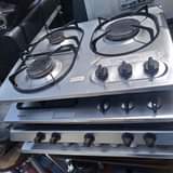 A picture of 3 4 Burner Gas with oven