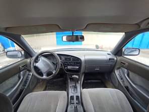 A picture of GIVEAWAY DEAL TOYOTA CAMRY 2000 Engine Gear Ac is Chilling