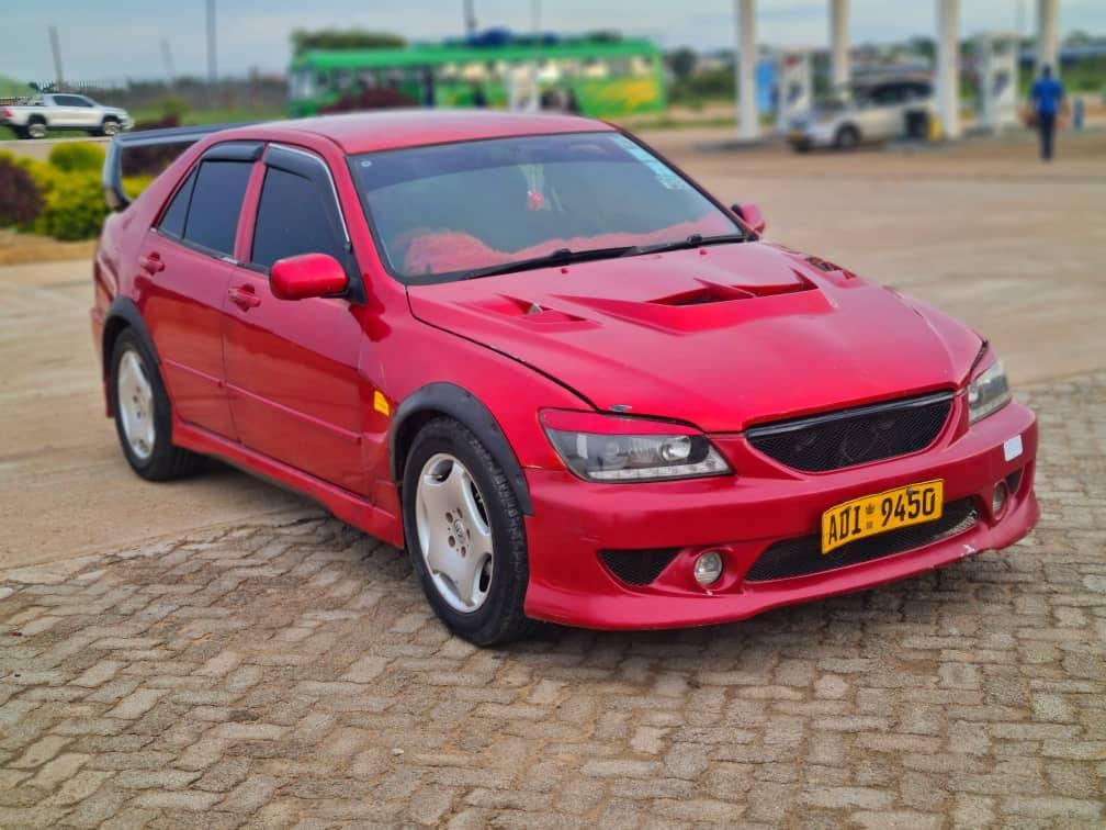 used toyota altezza