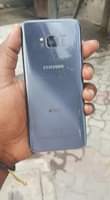 A picture of SAMSANG S8