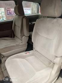A picture of Toyota sienna
