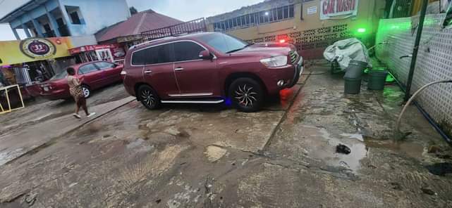 A picture of 2010 BELGIUM GRADE TOYOTA HIGHLANDER FOR SALE 3 Seater Neatly