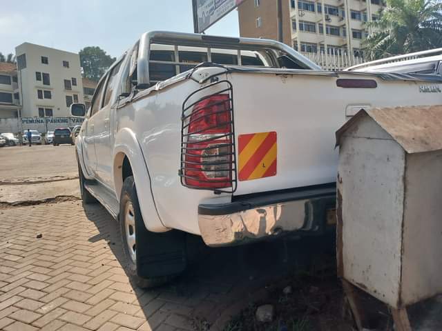 A picture of TOYOTA HILUX