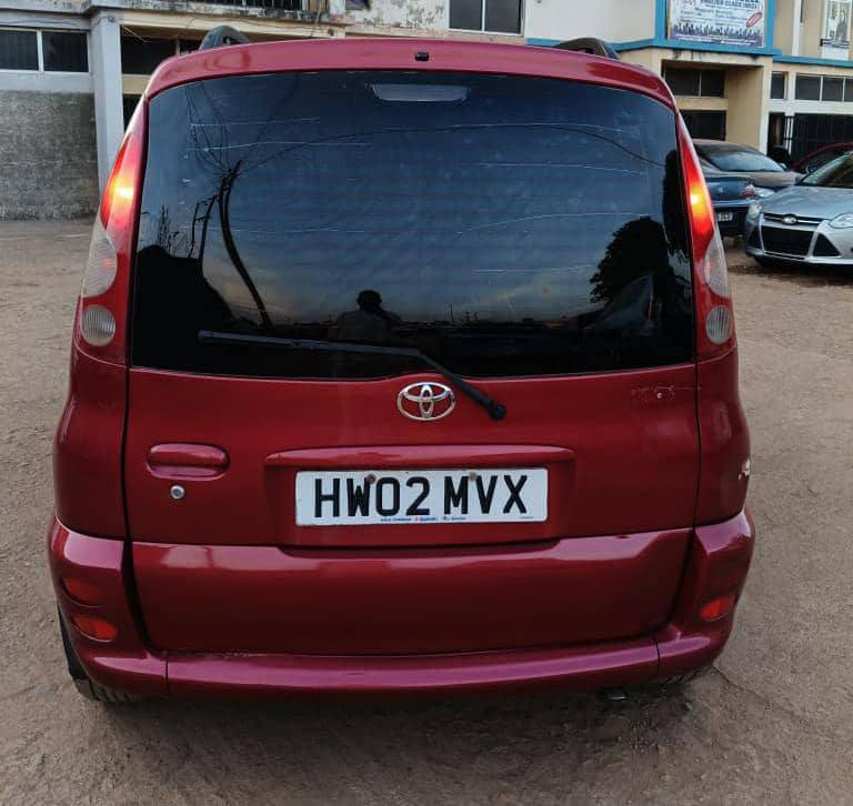 A picture of TOYOTA YARIS