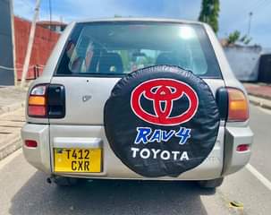 A picture of Call 0762664660 Whatsapp link https wa link 3hlwa5 TOYOTA RAV4