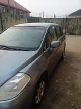 A picture of Nissan tilda 06
