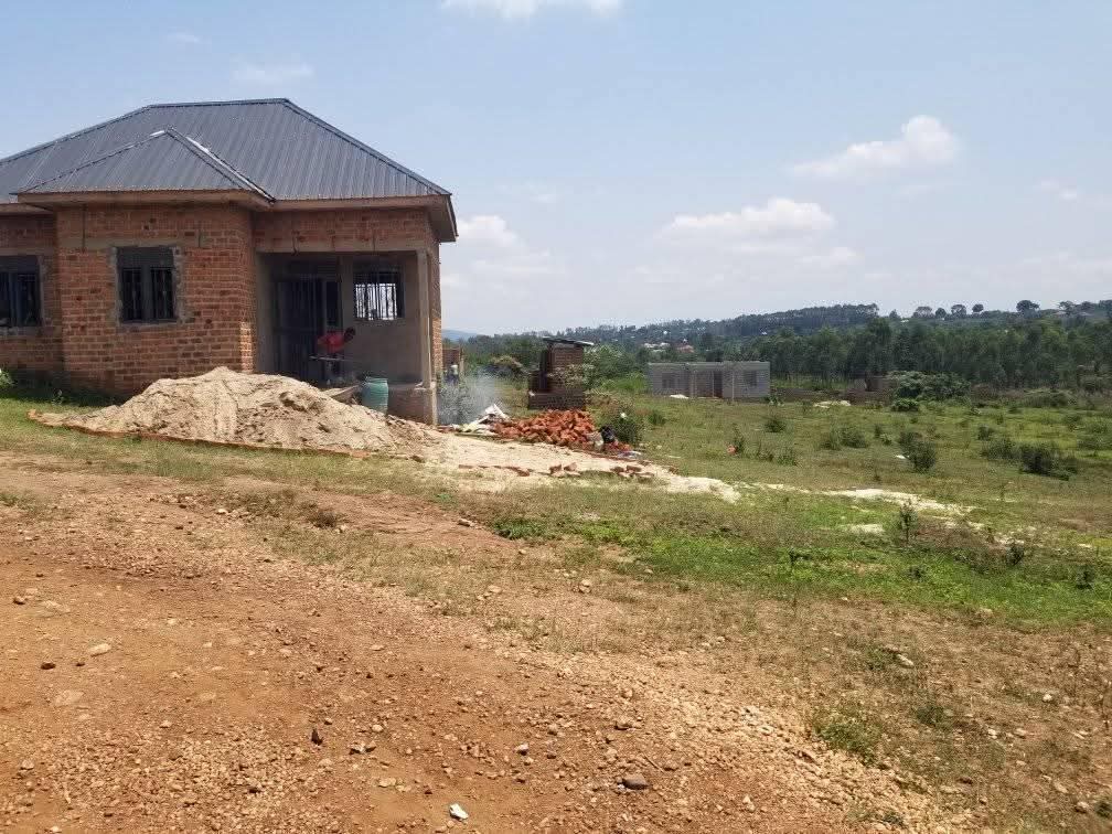 uganda plots