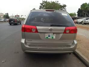 A picture of BELGIUM STANDARD 2008 TOYOTA SIENNA AUTOMATIC TRANSMISSION FIRST BODY UNTOUCHED