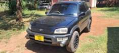 A picture of Rav4 J