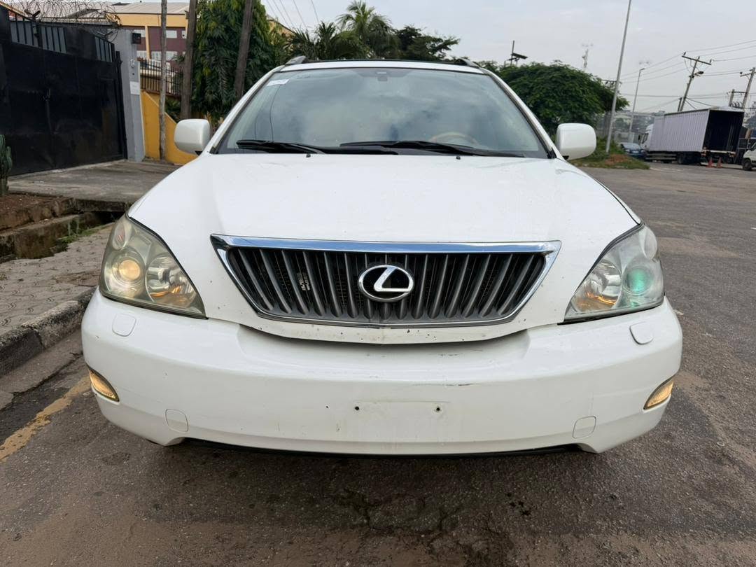 A picture of Unregistered 2008 Lexus Rx350
