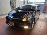 A picture of Toyota wish Cc1790 Seat 7 Full ac Year 2005 Bei