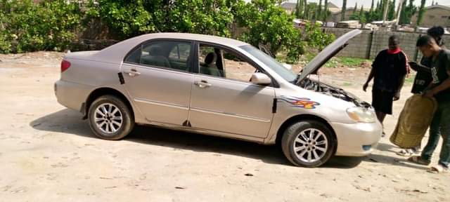 A picture of Nigerian used first body 2004 Toyota Corolla Untampered engine untouched