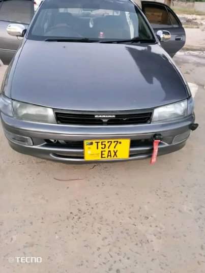 A picture of Toyota carina