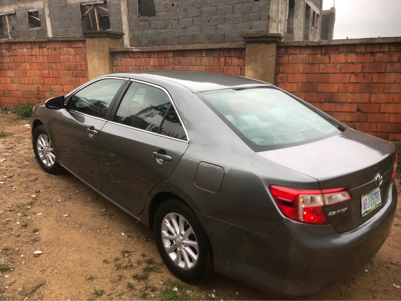 A picture of Very sharp 2013 model Toyota Camry toks standard buy and