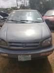 A picture of Toyota sienna buy and use with Good engine and sharp