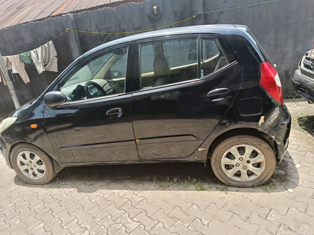 A picture of Hyundai PiCANTO in a good condition is up for sale