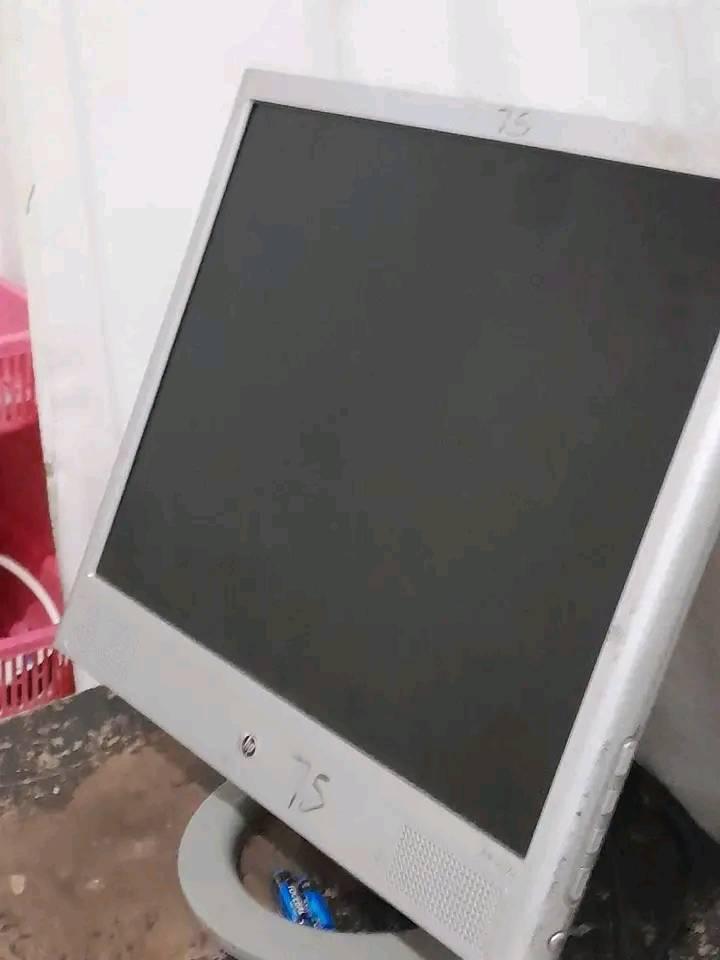 A picture of 17inch monitor plus micro all working perfectly