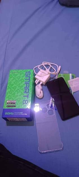 A picture of Infinix smart 8 Ram8 Gb 128