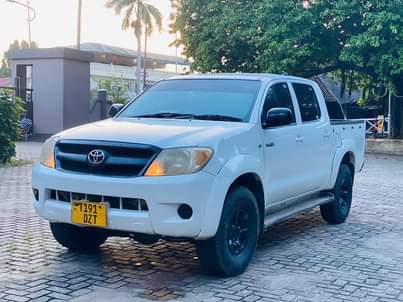 A picture of TOYOTA HILUX VIGO