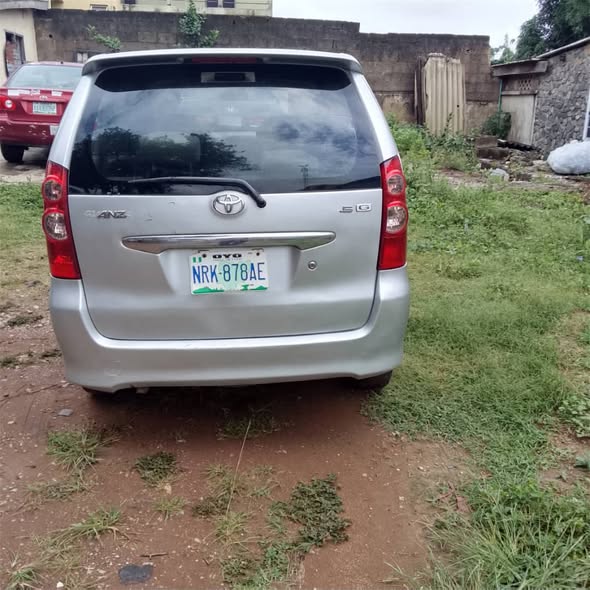A picture of Soft deal Toyota avanza manual 3rows clean up and dan