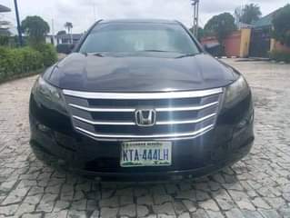 A picture of Honda crosstour 2009 Buy and drive 3m last Agent 100k
