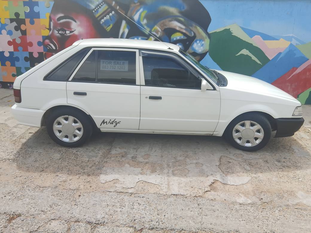 mazda 323