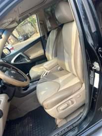 A picture of Toyota RAV 4 2010 model
