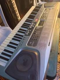 A picture of Keyboard piano