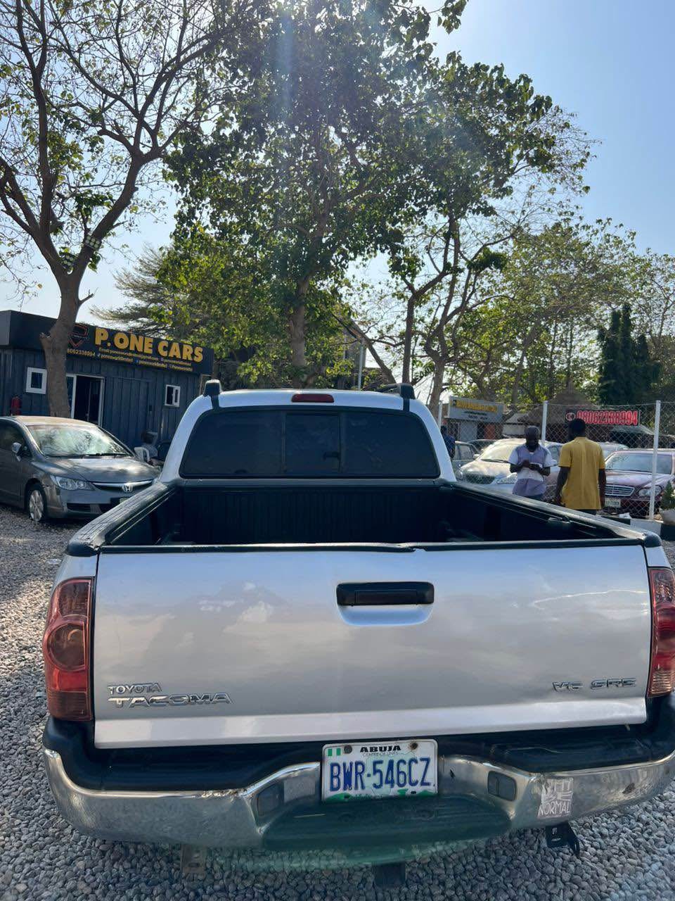 A picture of Distress sale Toyota tacoma 8M today deal All components working